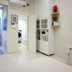 Parva Domus Appartamento Bari